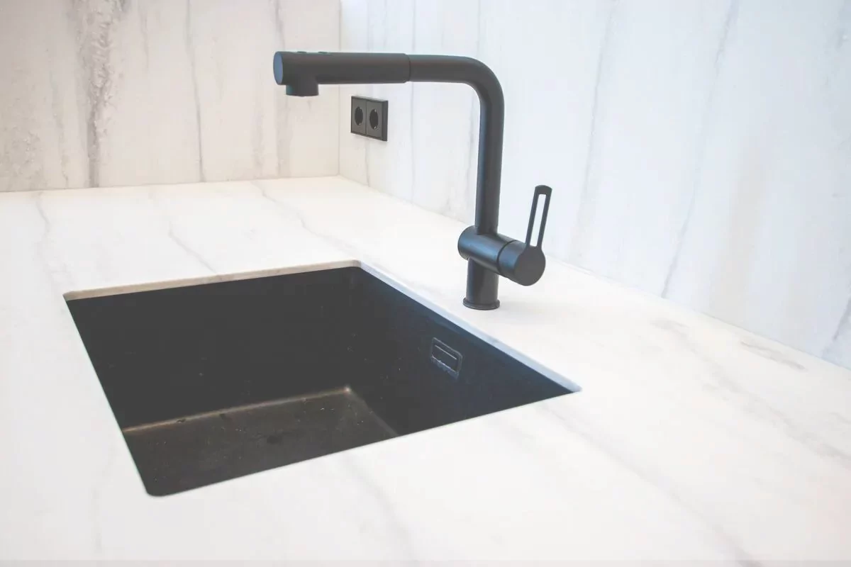 https://wakefieldplumbingandbathrooms.co.uk/wp-content/uploads/2023/10/untitled-design-89-653c8e53cf68e.webp